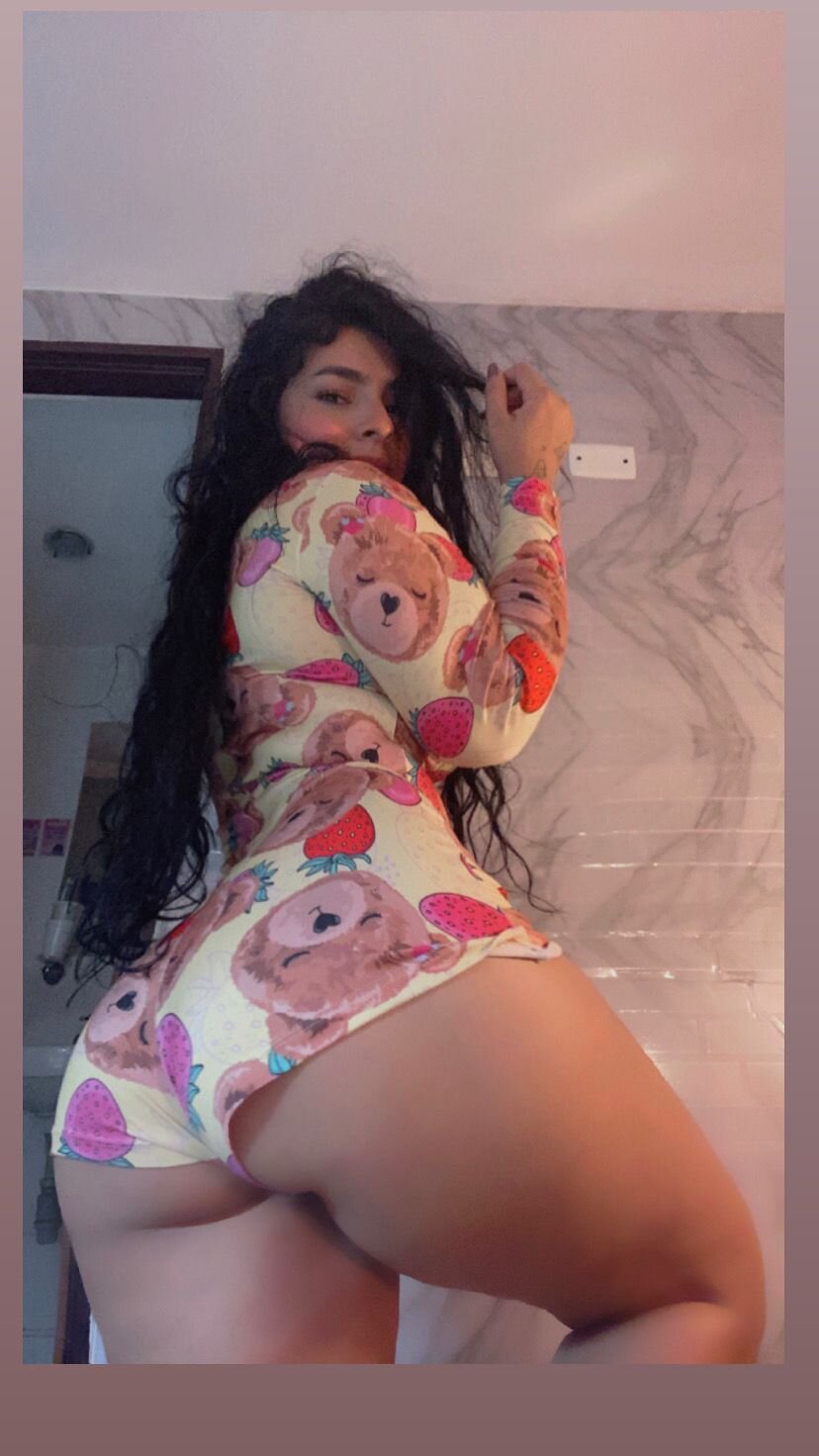 XXX Porn Photo of Nude HannaaScott 34