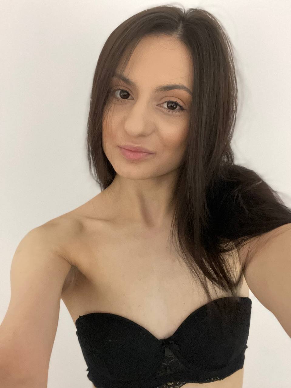 XXX Porn Photo of Nude Alice_in_cumland_ 12