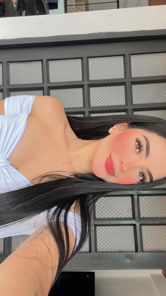 XXX Porn Photo of Nude milk_candy18 2
