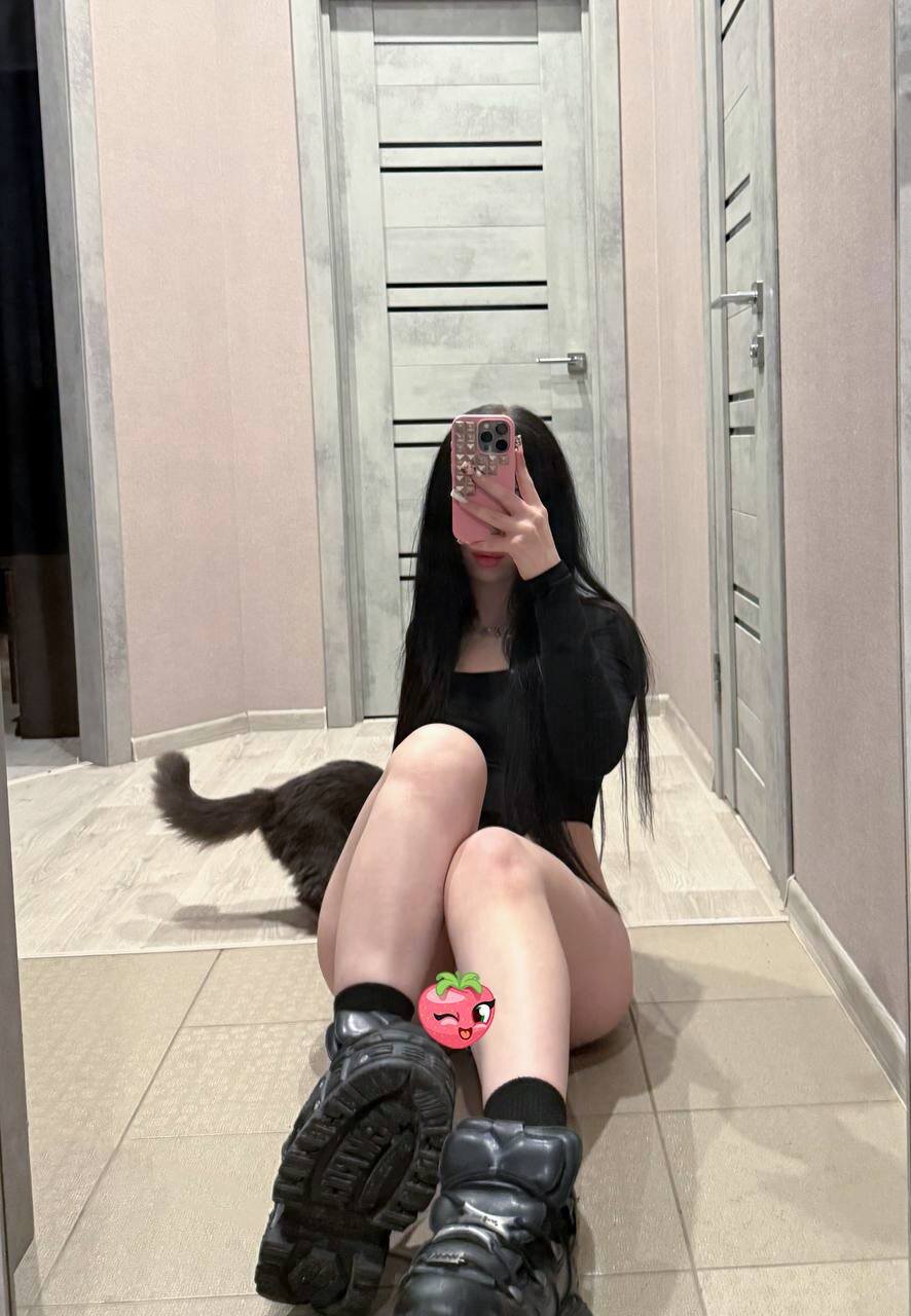 XXX Porn Photo of Nude Dananlot 10