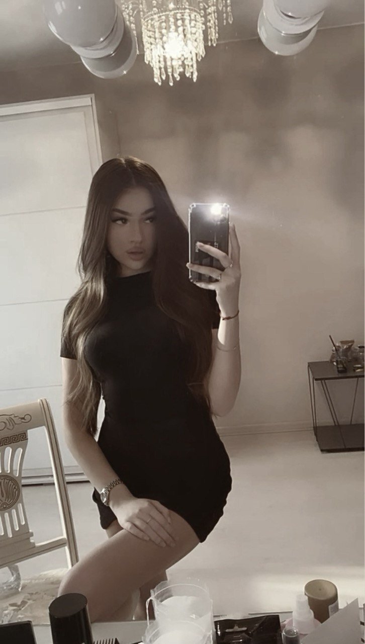 XXX Porn Photo of Nude AmeliaRosie 1