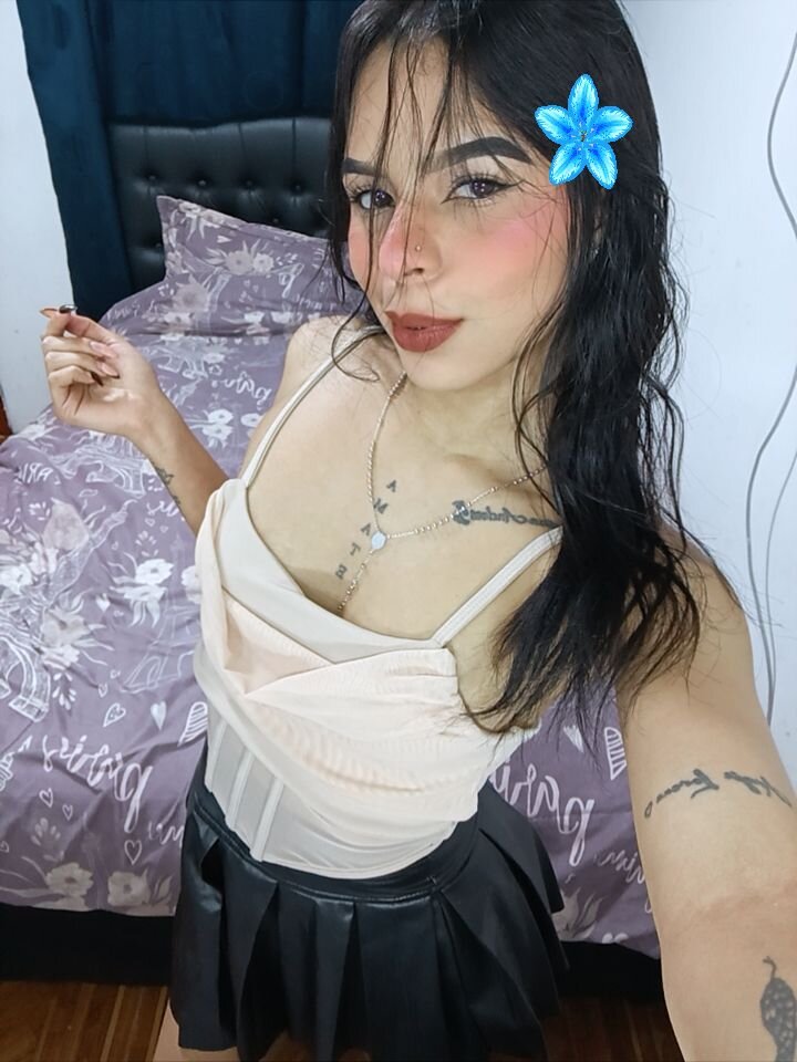 XXX Porn Photo of Nude lynaskyyny 3