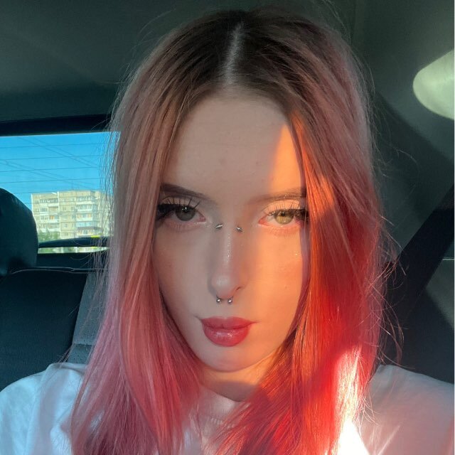 XXX Porn Photo of Nude HatedClose 4