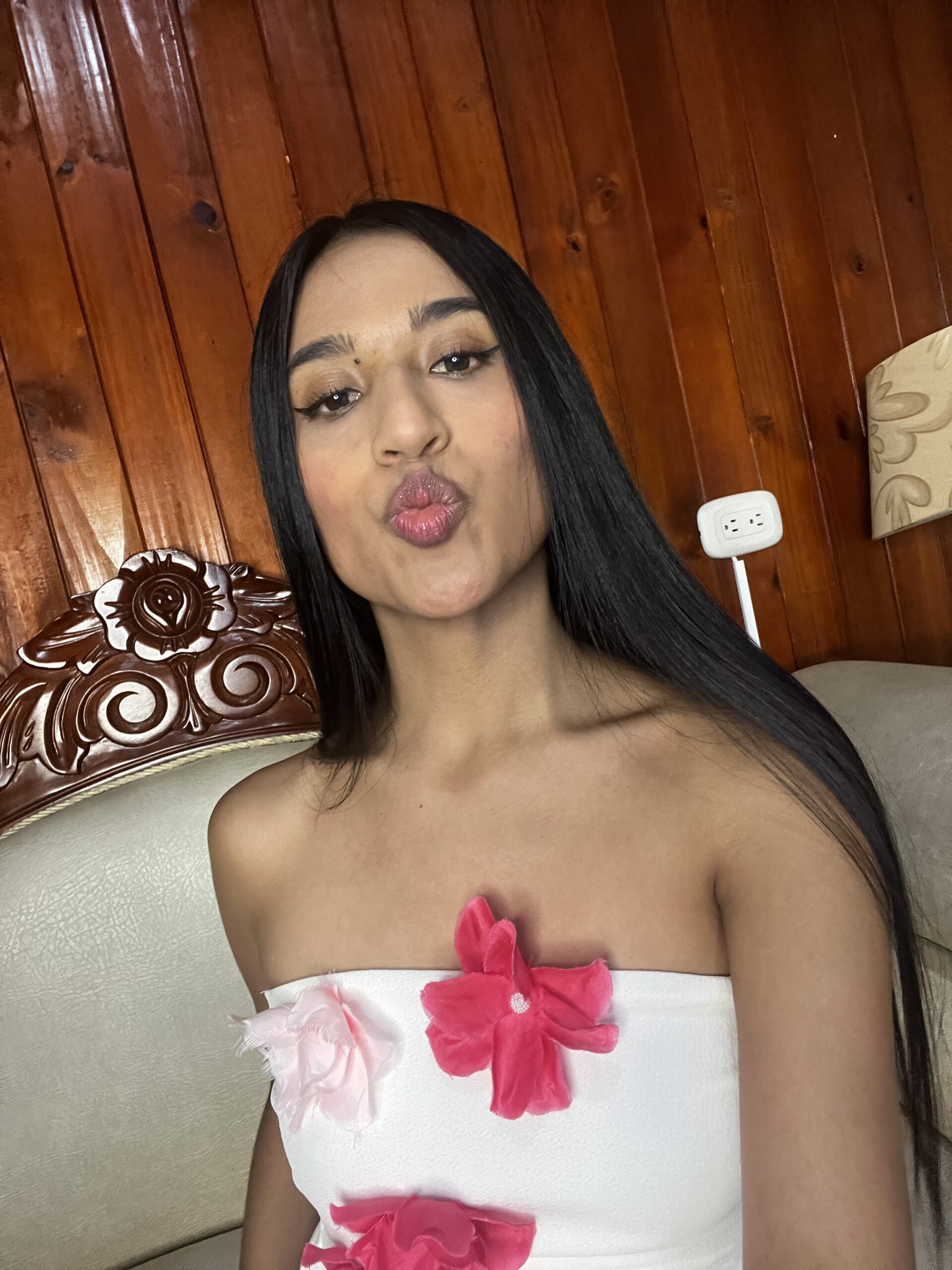 XXX Porn Photo of Nude Adahara_Banks 2