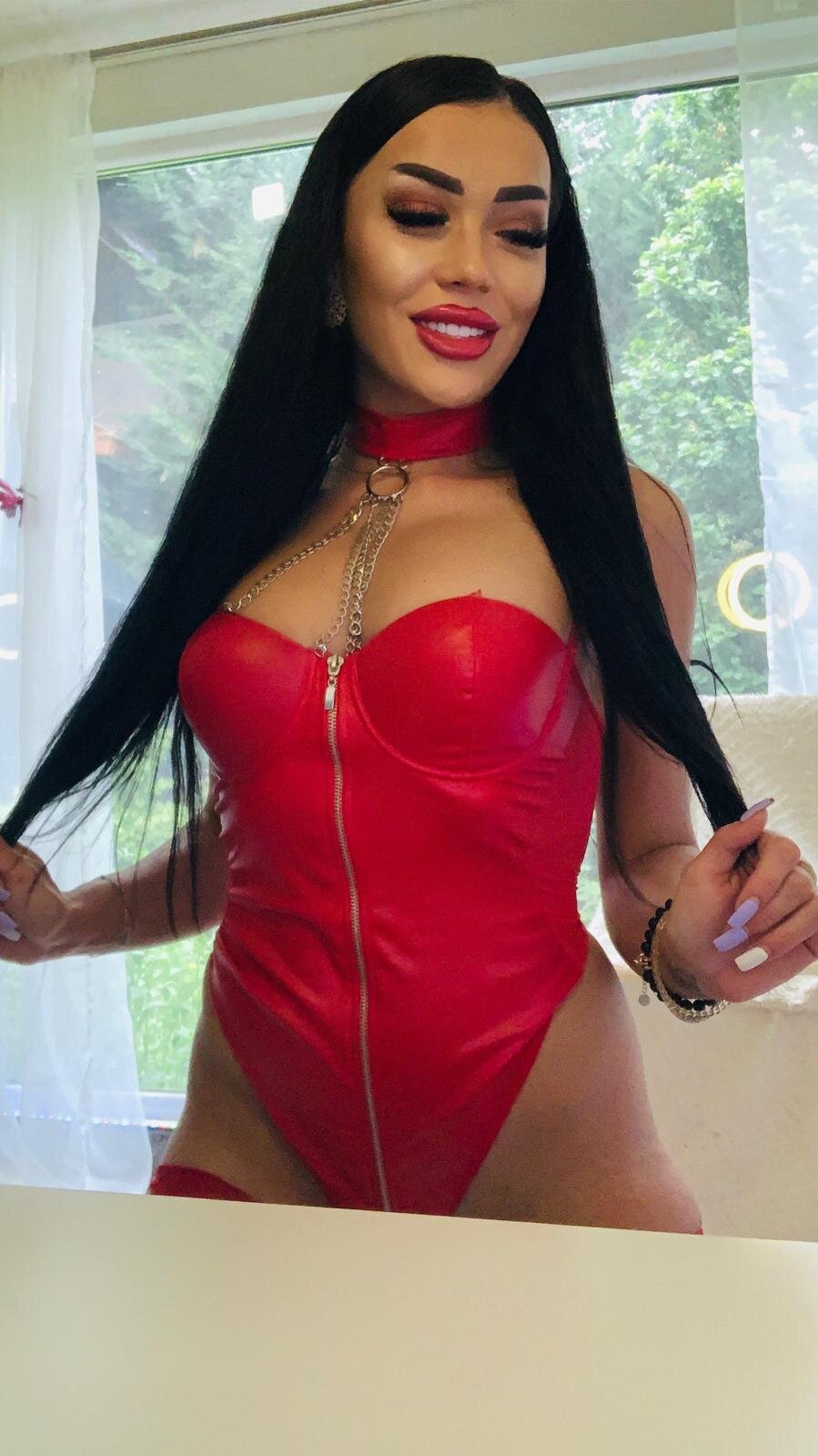XXX Porn Photo of Nude MiaKnoxxx 3