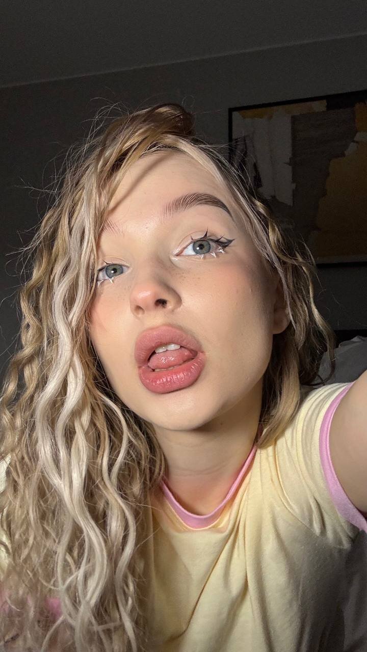 XXX Porn Photo of Nude -teenytiny- 56