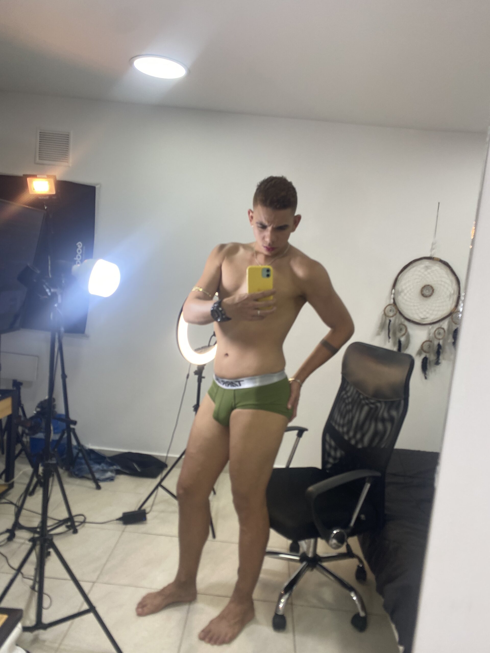 XXX Porn Photo of Nude Dylams_maja 9