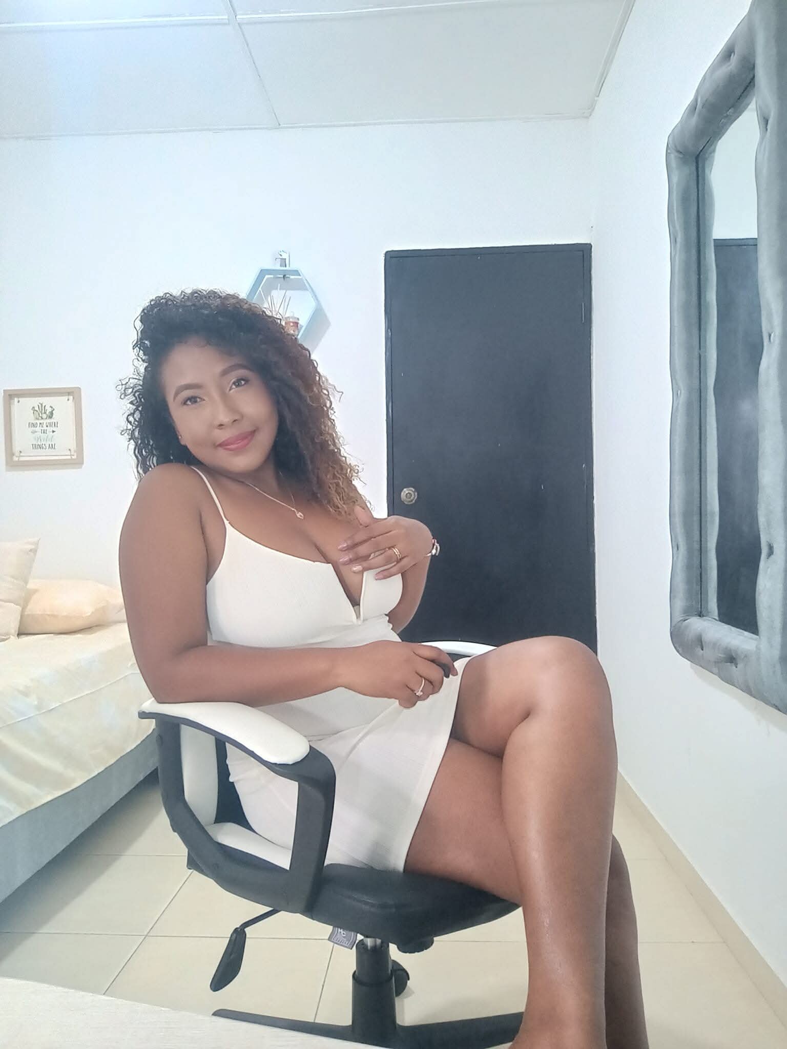XXX Porn Photo of Nude CaroldelaTorre 4