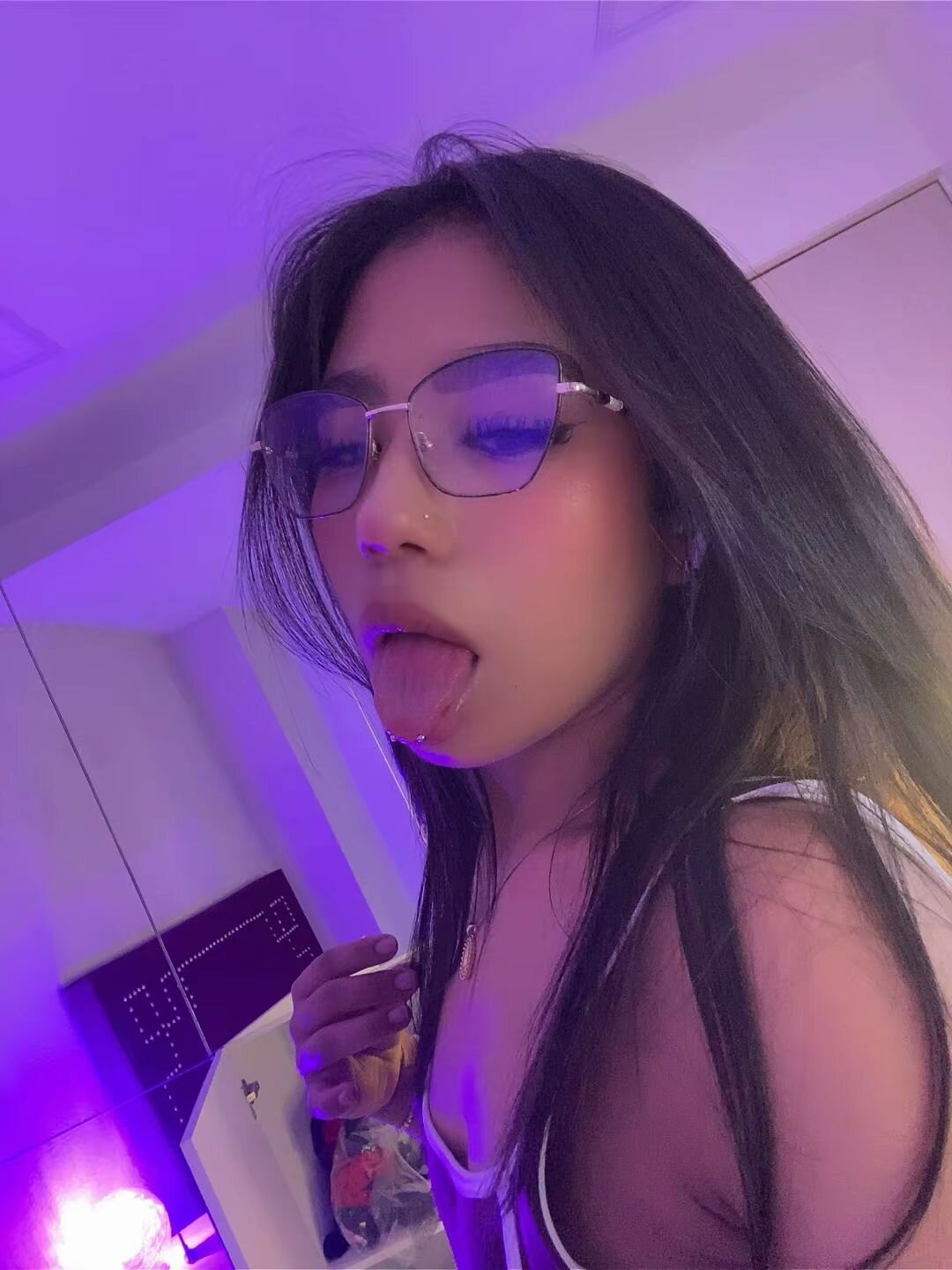 XXX Porn Photo of Nude sweetabbey 235