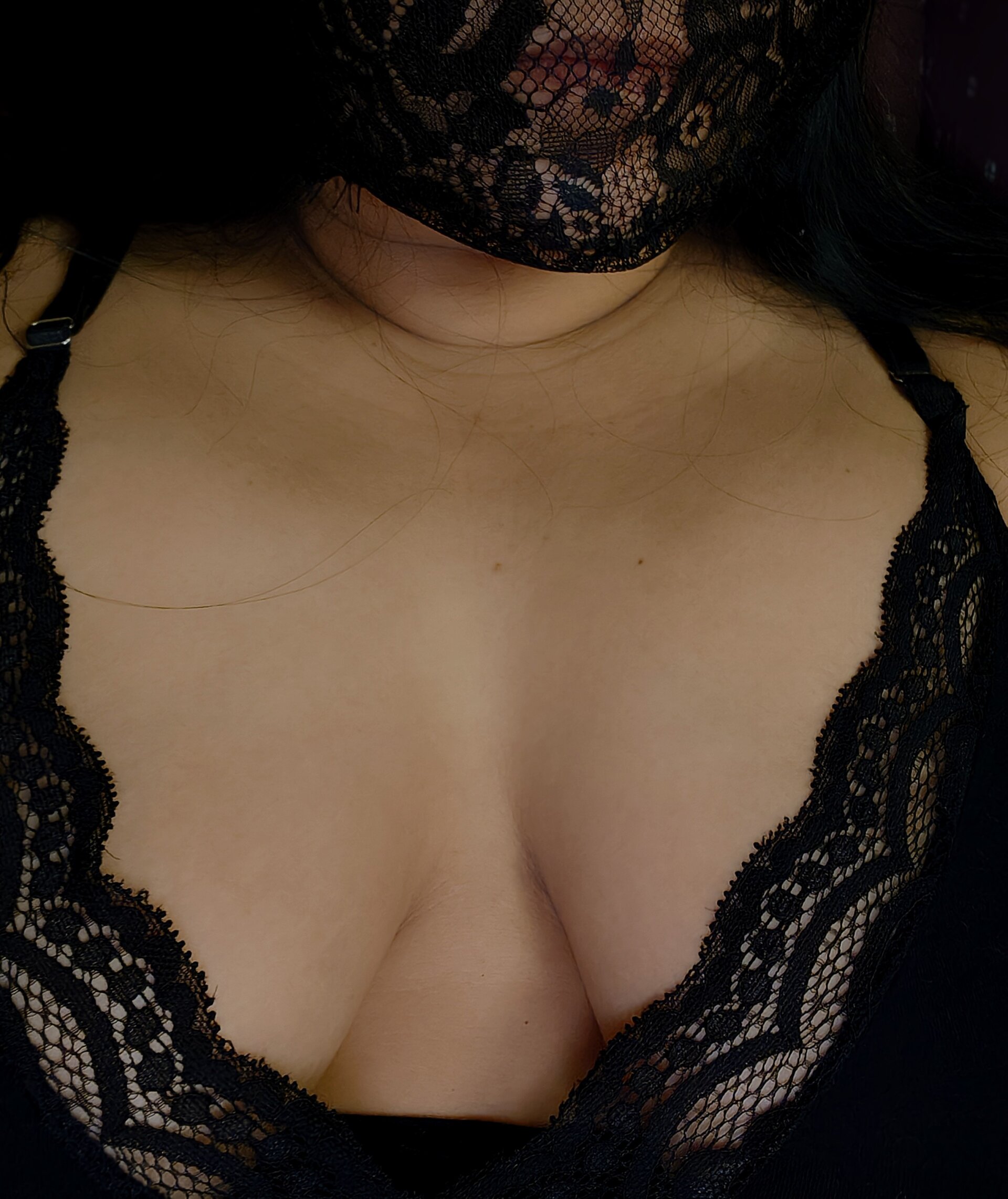 XXX Porn Photo of Nude Missmidnightgoesdeep 1
