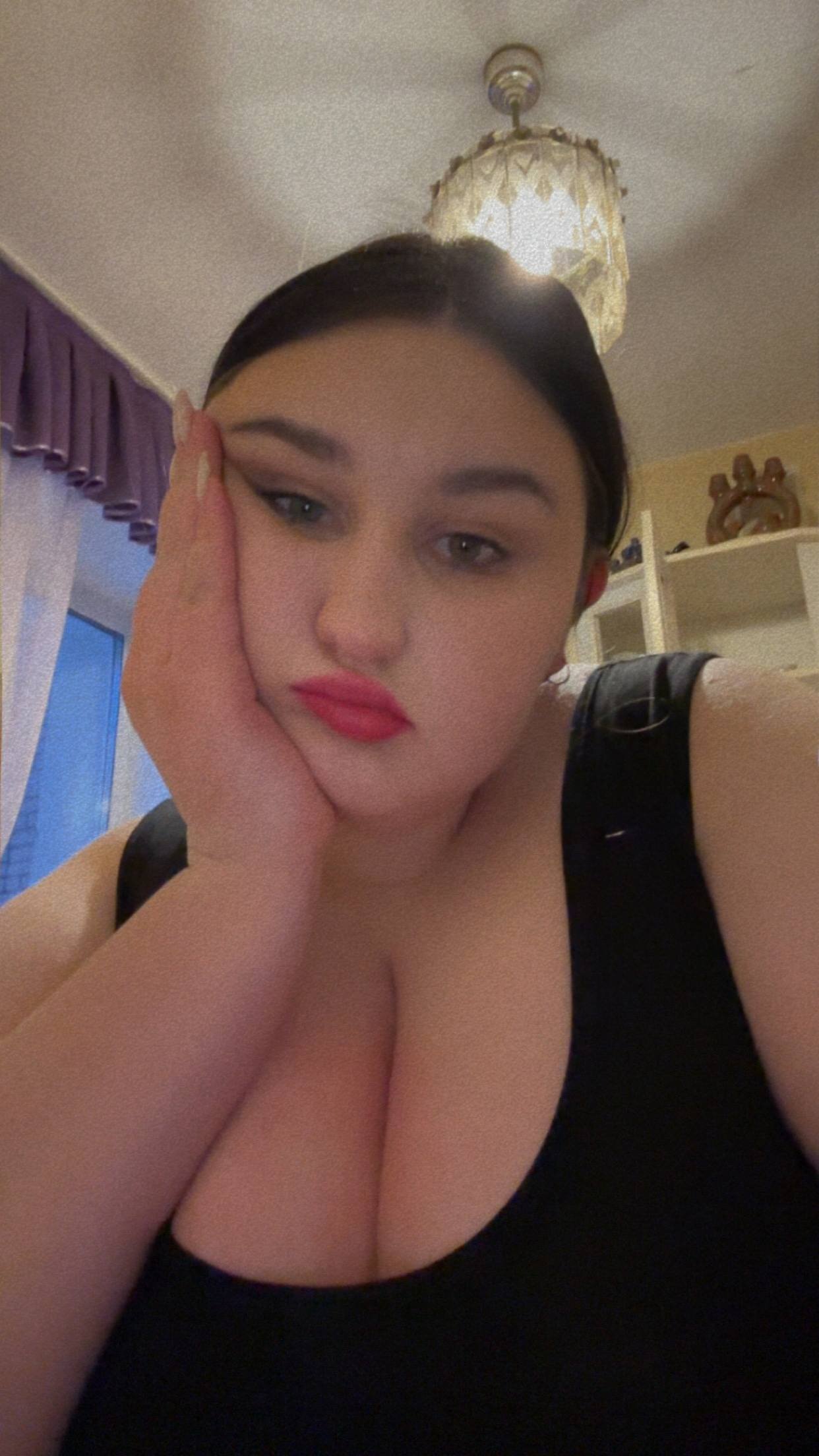 XXX Porn Photo of Nude BadGirlBloom 2