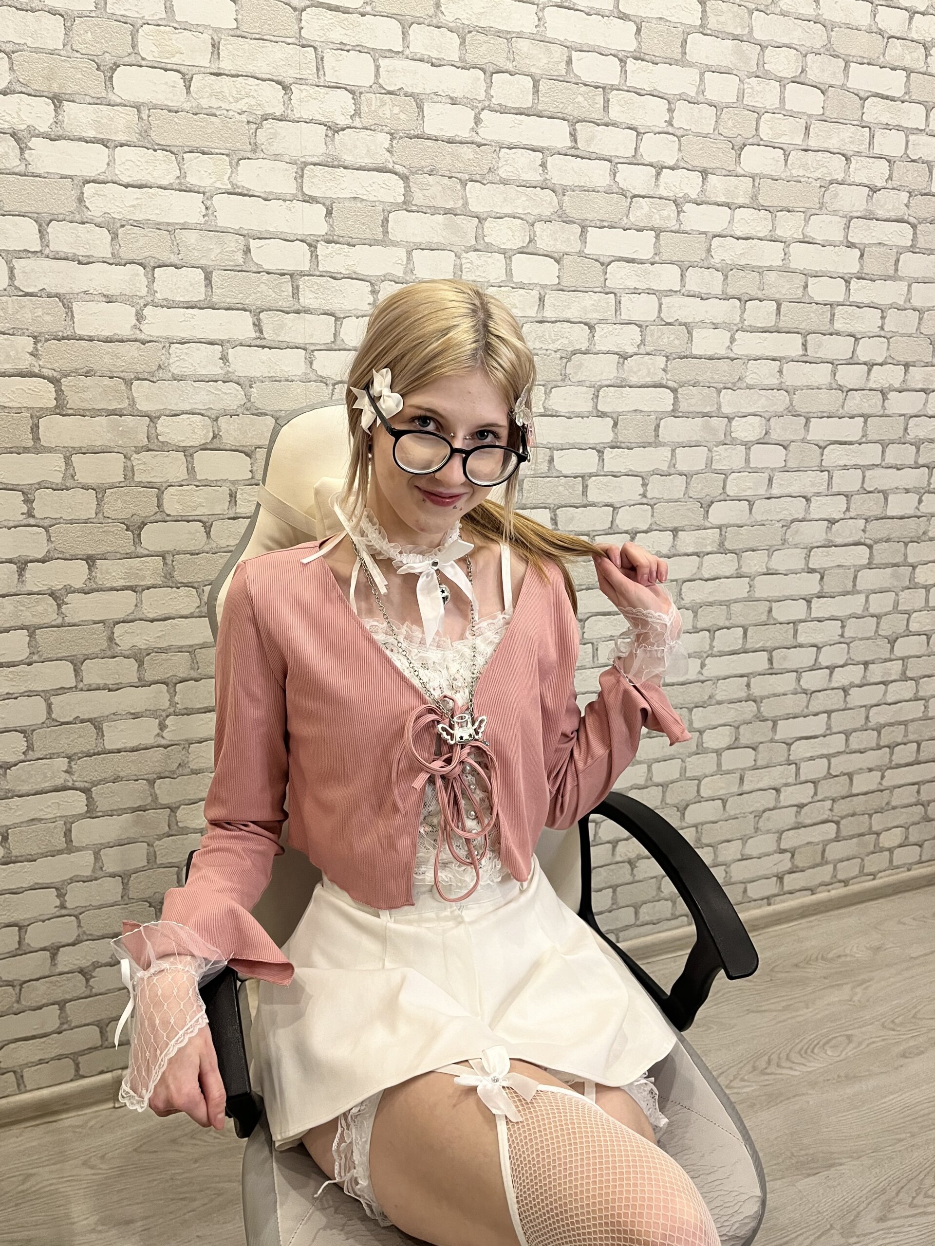 XXX Porn Photo of Nude alicedews 4