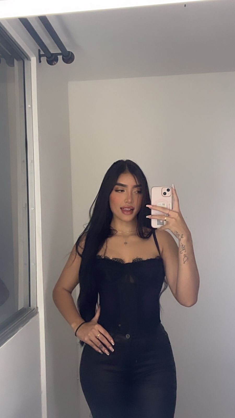 XXX Porn Photo of Nude _mia_rossi 1