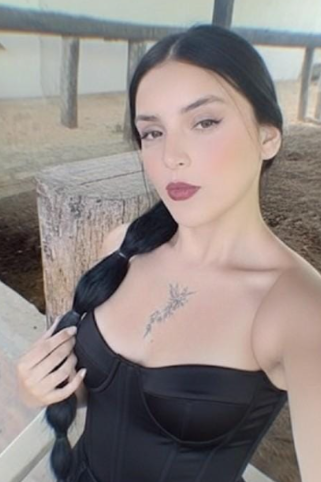 XXX Porn Photo of Nude Alahia_bree 2