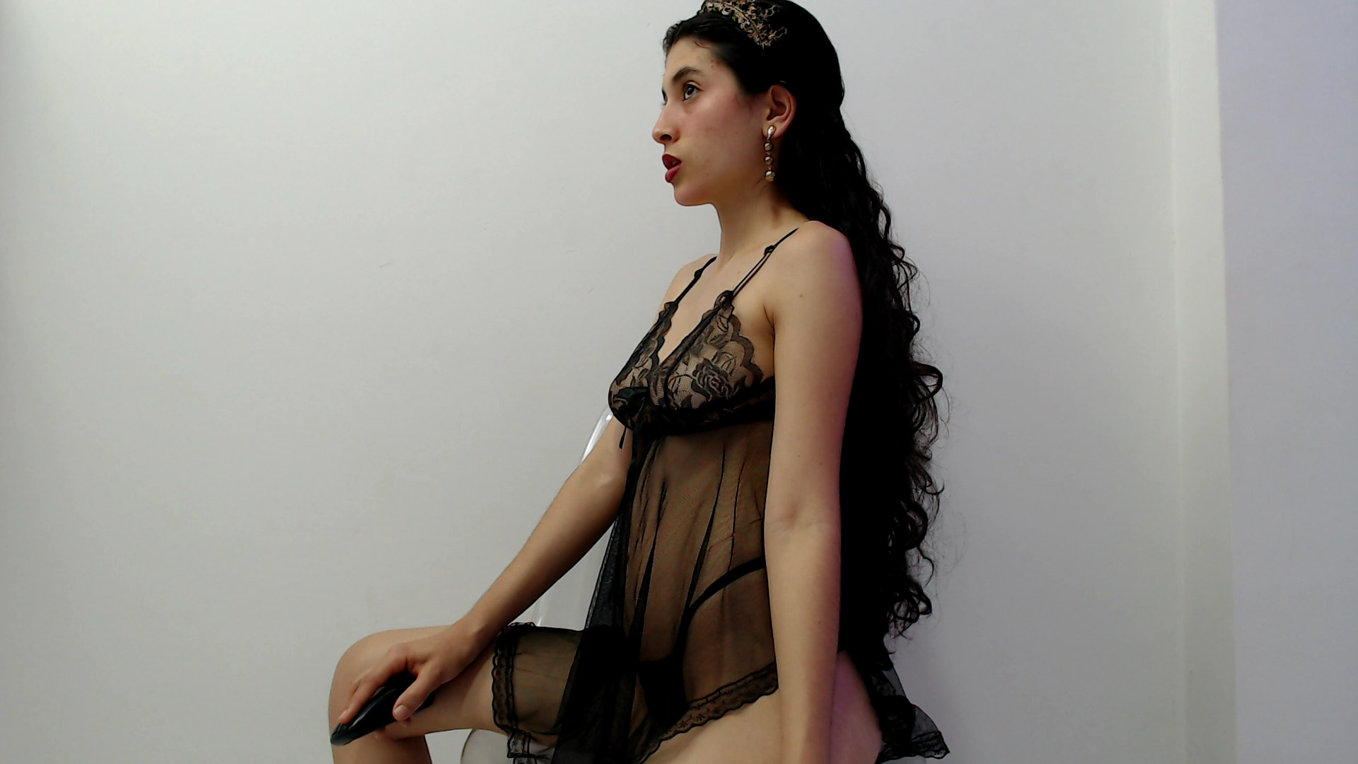 XXX Porn Photo of Nude skinnykalitzo18 2