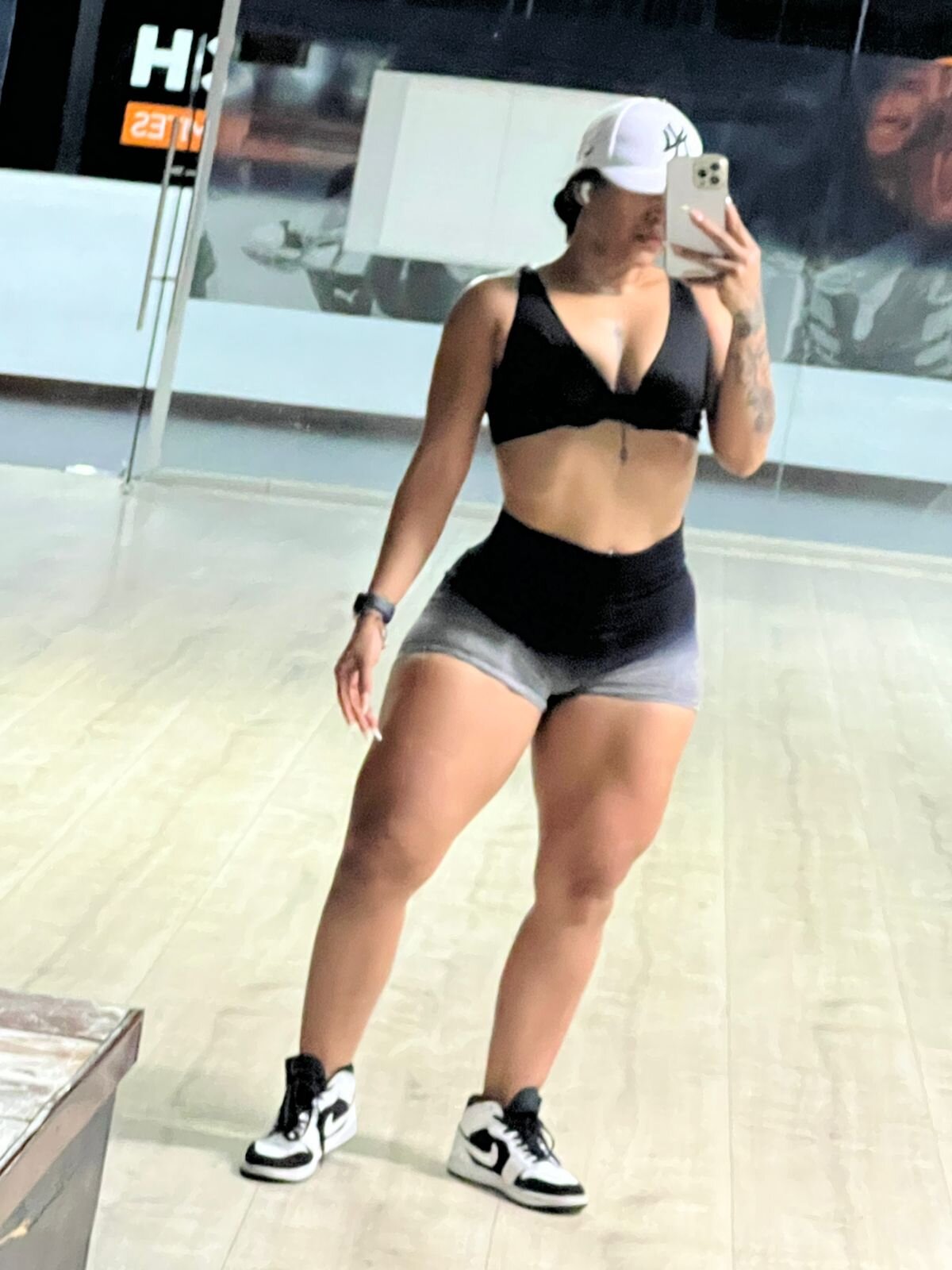 XXX Porn Photo of Nude daywilkint 3