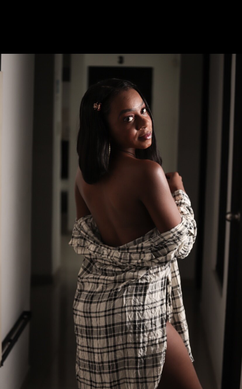XXX Porn Photo of Nude Shhainaysweet 1