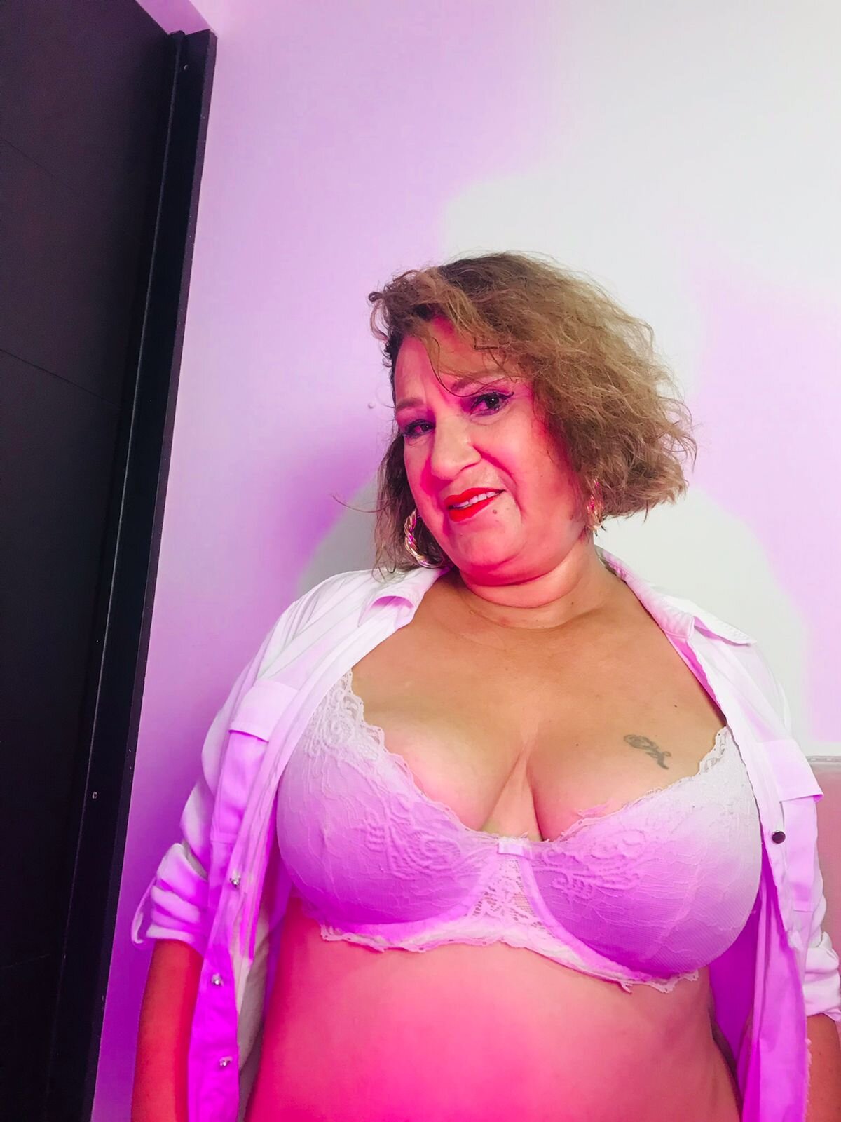 XXX Porn Photo of Nude karenmilf_4 9