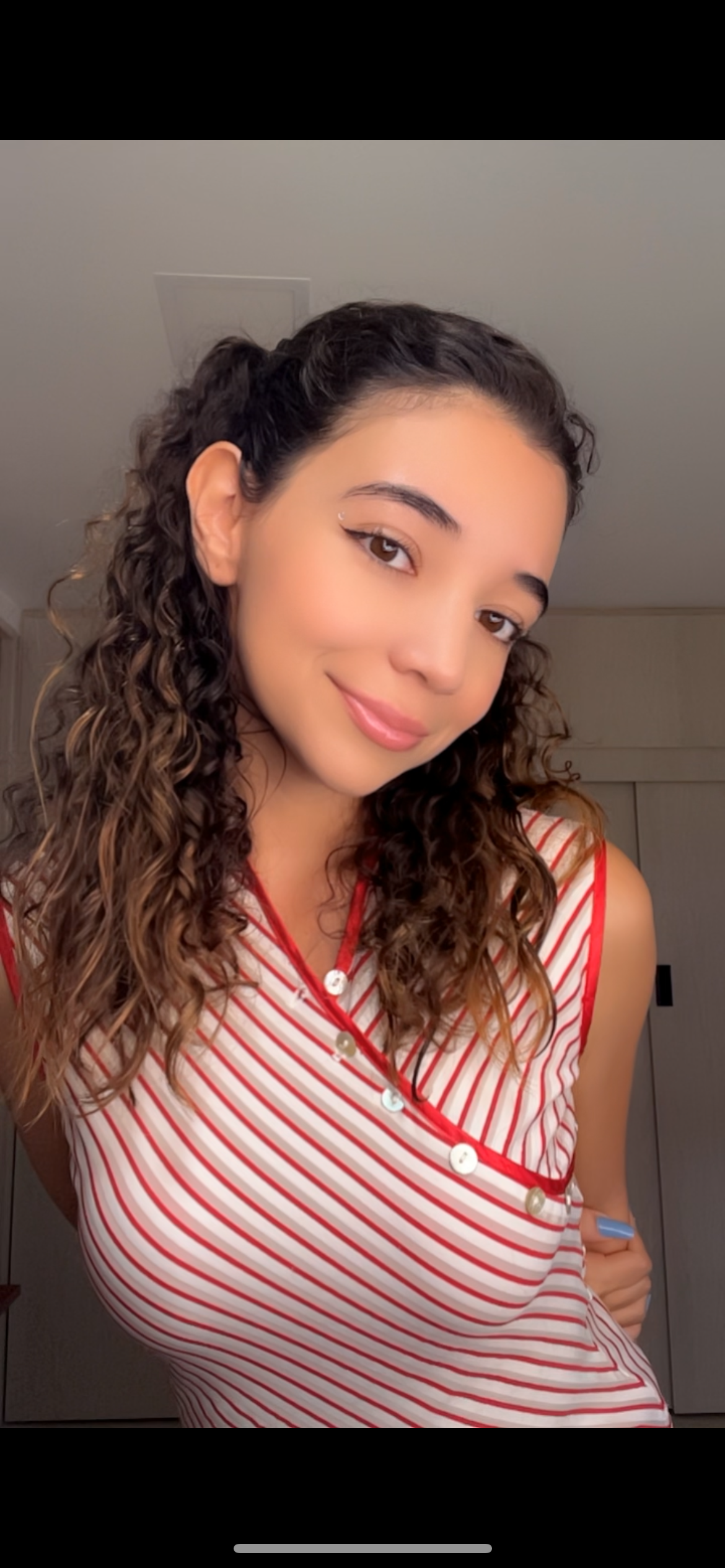 XXX Porn Photo of Nude callmerossie 11