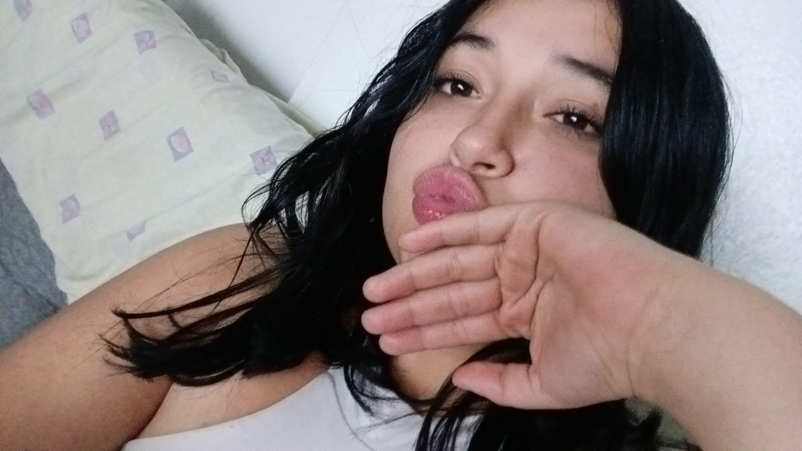 XXX Porn Photo of Nude Emmyhorny__ 4