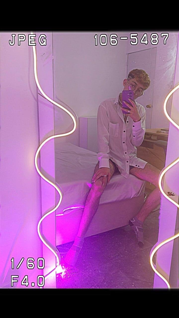 XXX Porn Photo of Nude Axel_tay 24