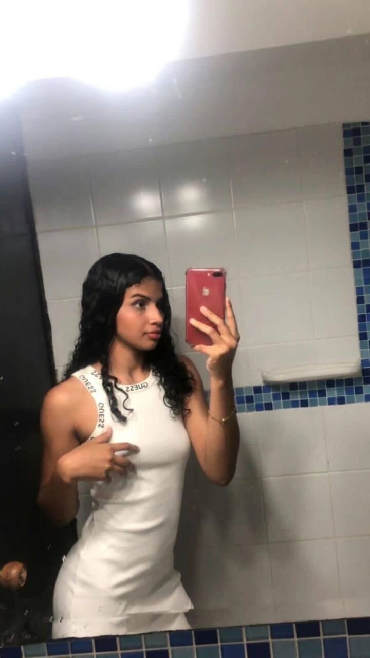 XXX Porn Photo of Nude Vanessa_Hot20 1