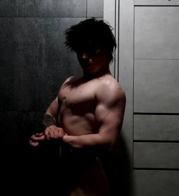 XXX Porn Photo of Nude _Yosh1_ 5