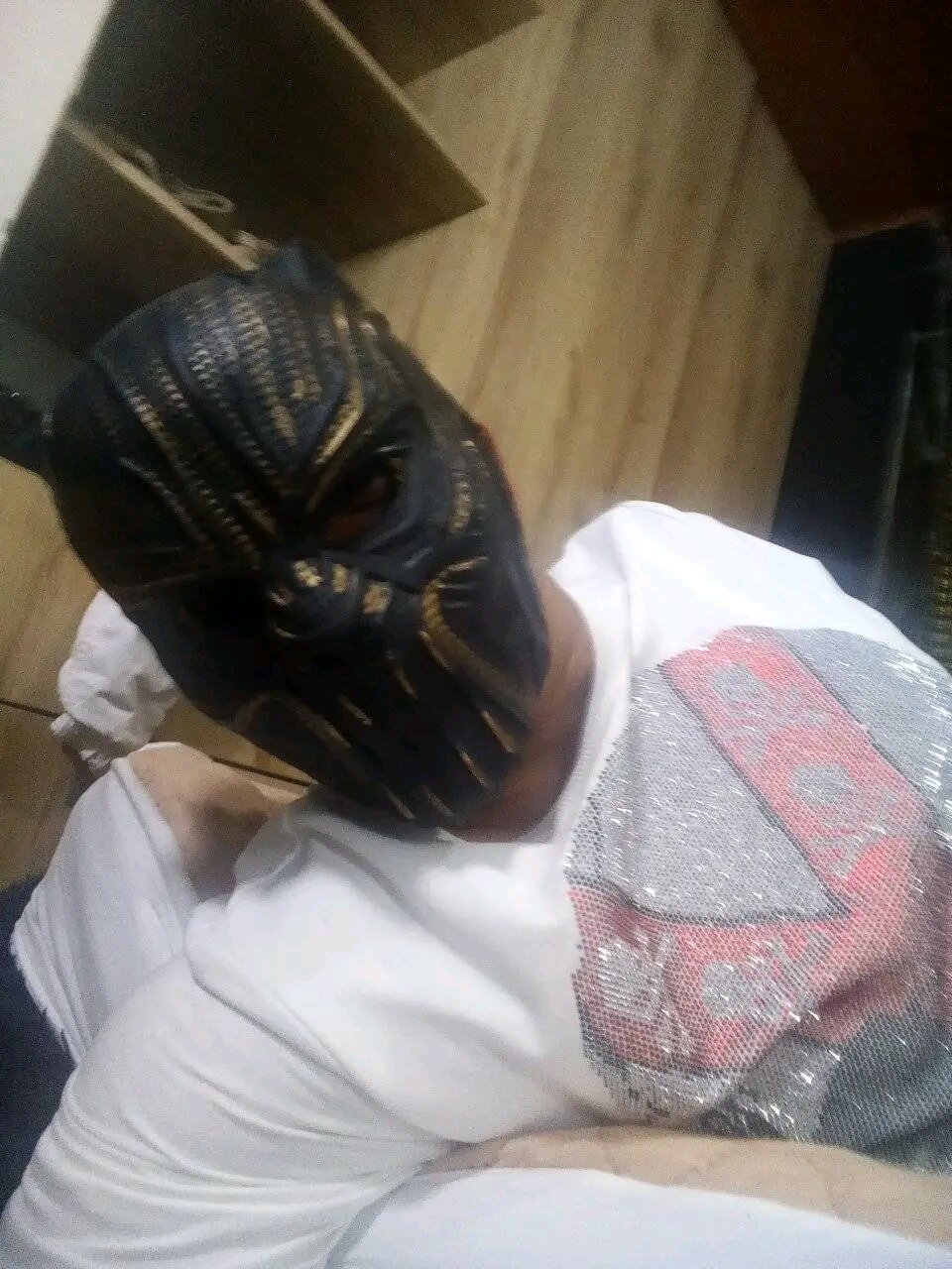 XXX Porn Photo of Nude BatsAphid 2