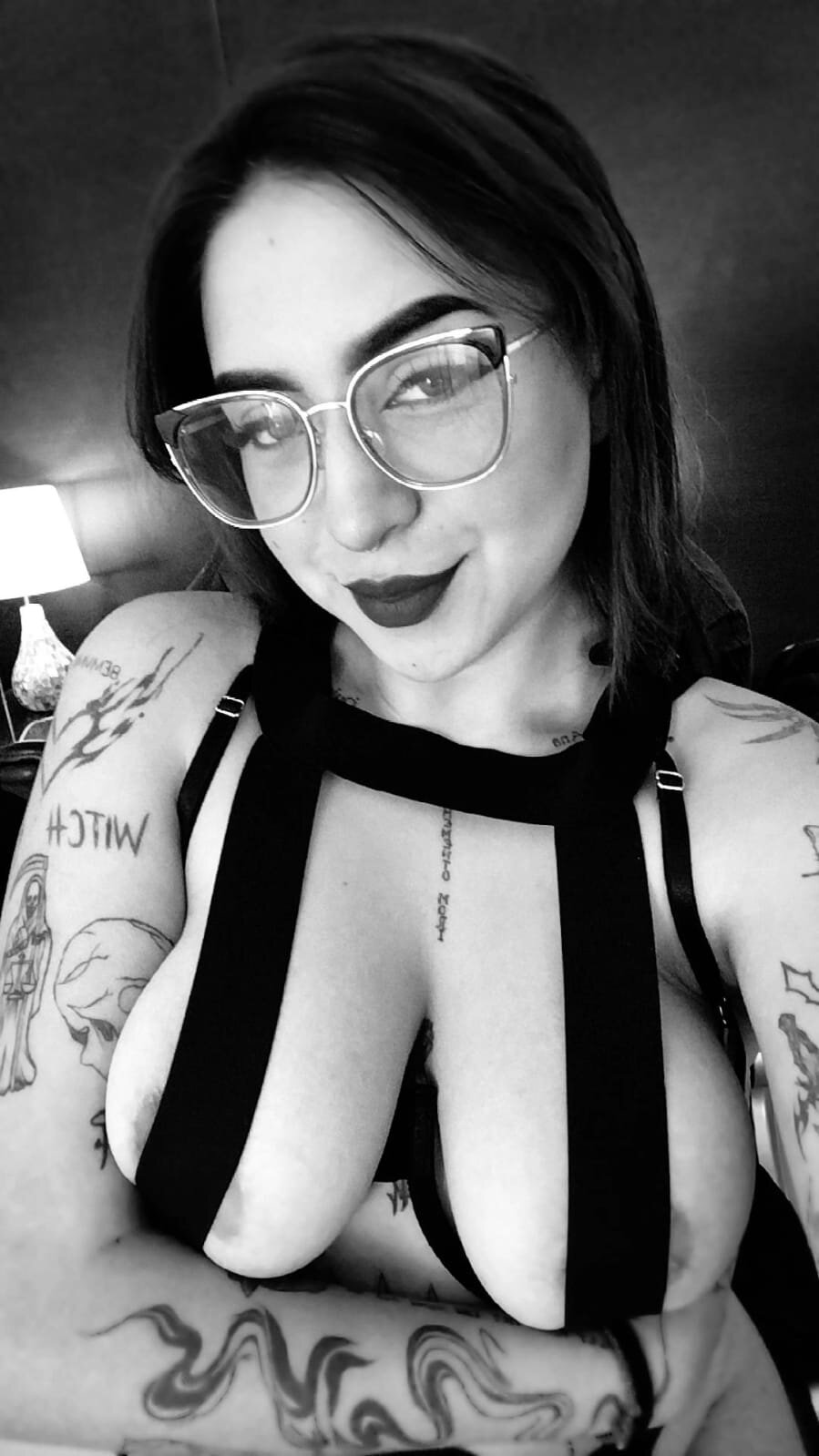 XXX Porn Photo of Nude AnnikaMerliahh_ 18