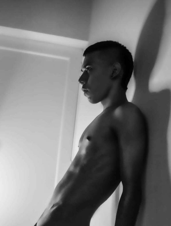 XXX Porn Photo of Nude Aronxxs 1