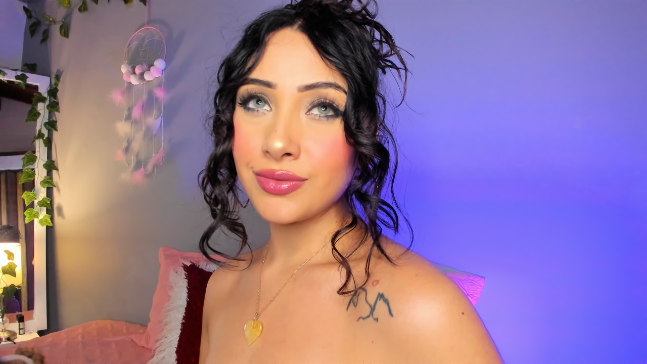 XXX Porn Photo of Nude charlotte_jamees 4