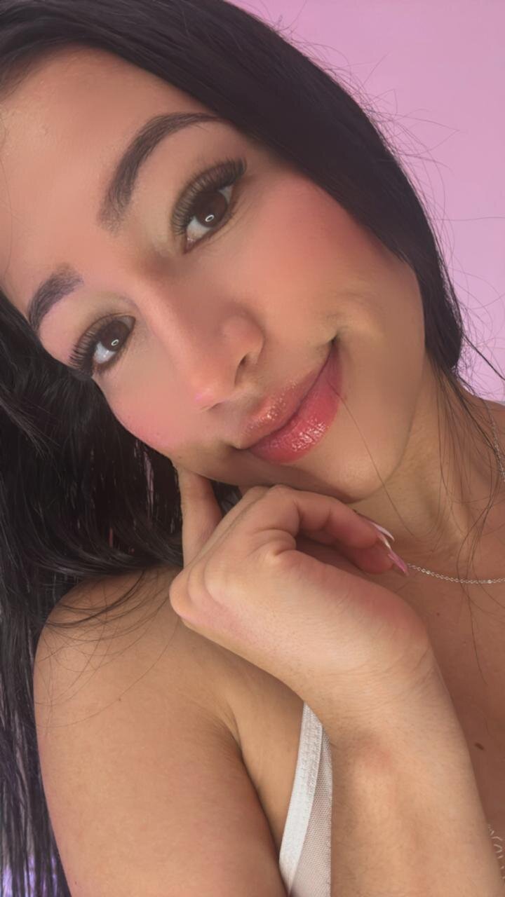 XXX Porn Photo of Nude Sara_kurttt 5