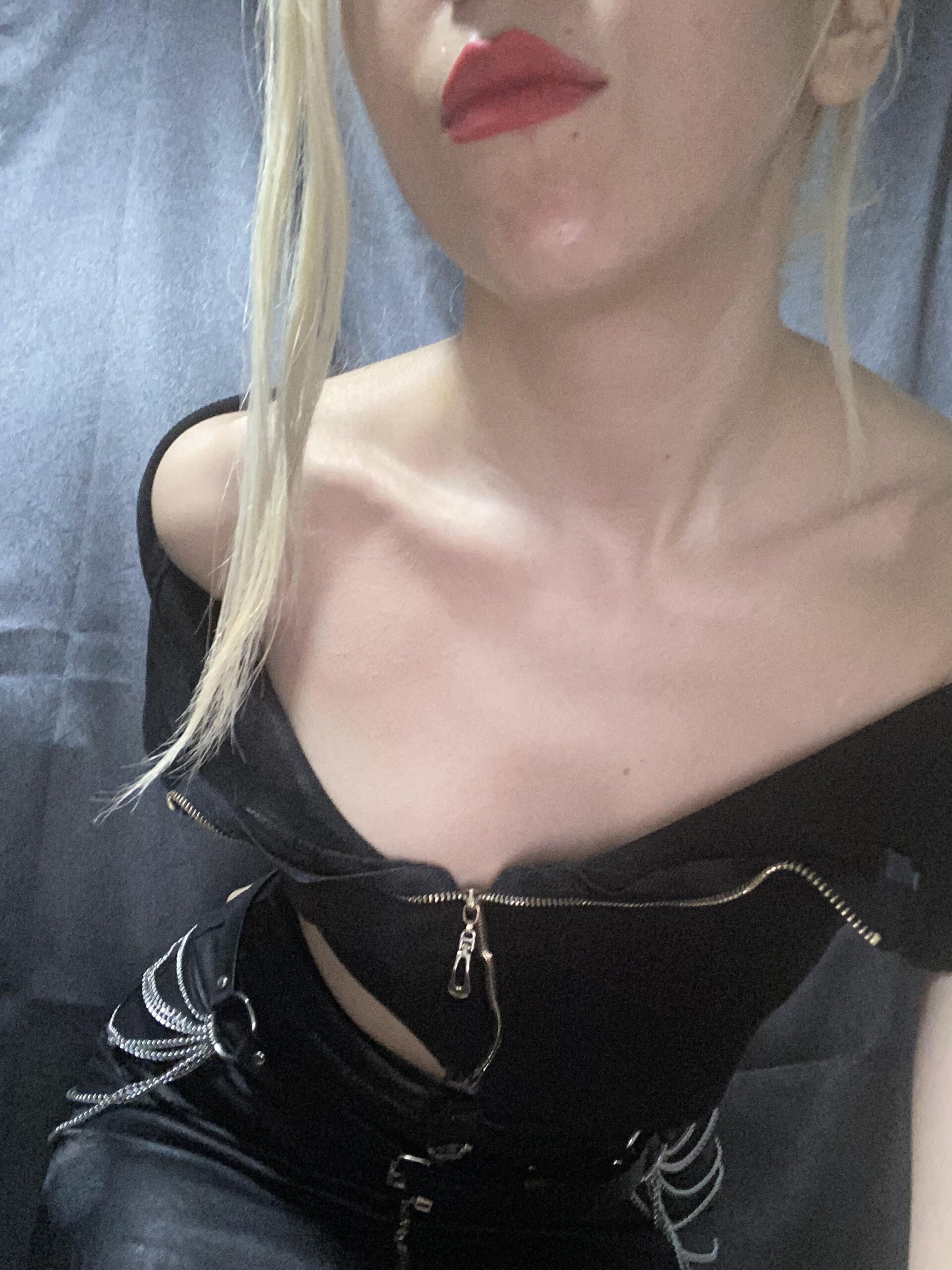 XXX Porn Photo of Nude AshleyEasyFry 3