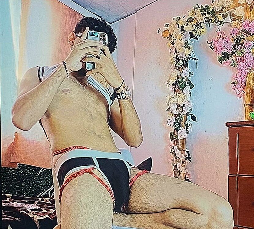 XXX Porn Photo of Nude Ian_Hunter 11