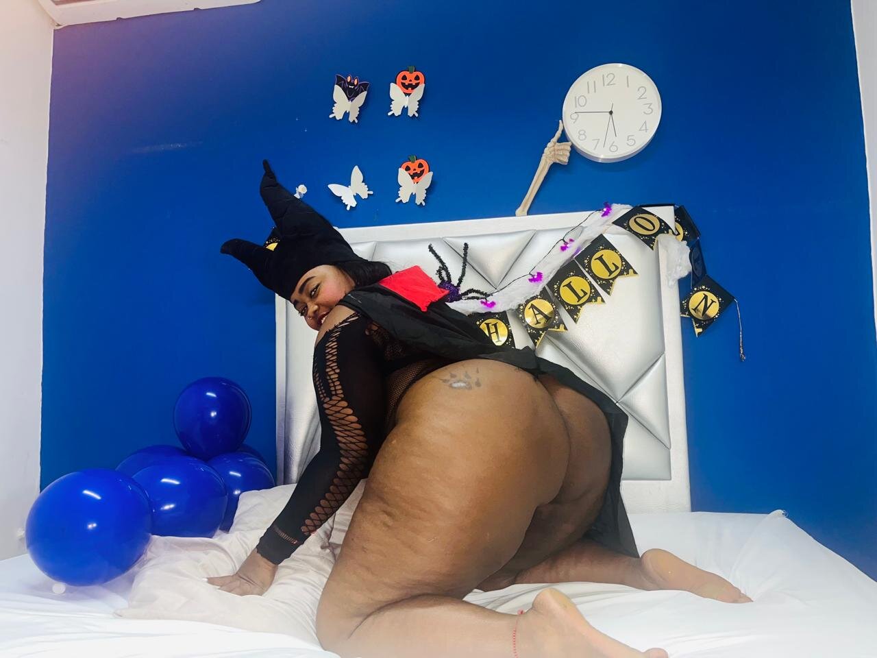 XXX Porn Photo of Nude exotic_karmella 80