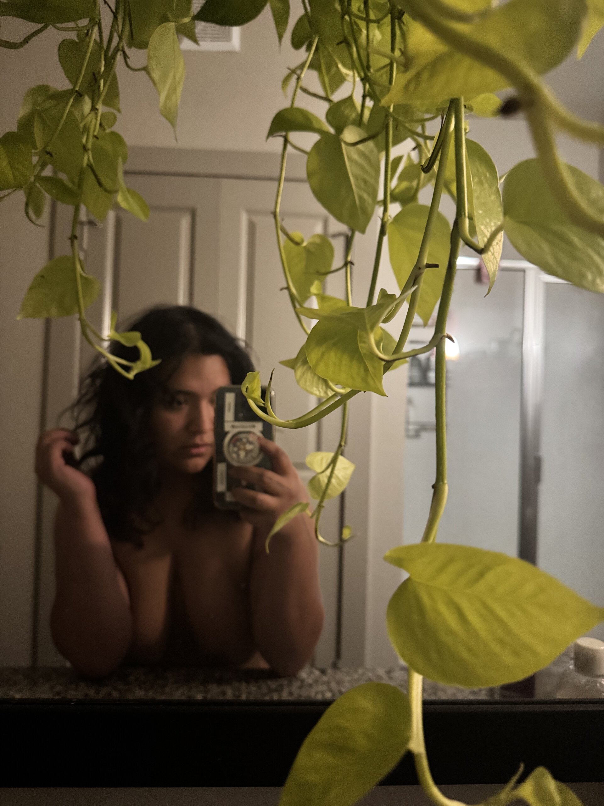 XXX Porn Photo of Nude yakilicious 16