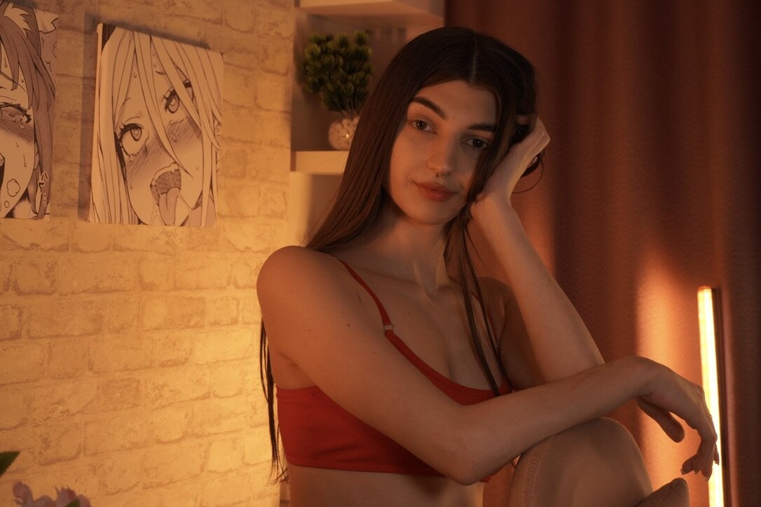 XXX Porn Photo of Nude LilyShine_ 4