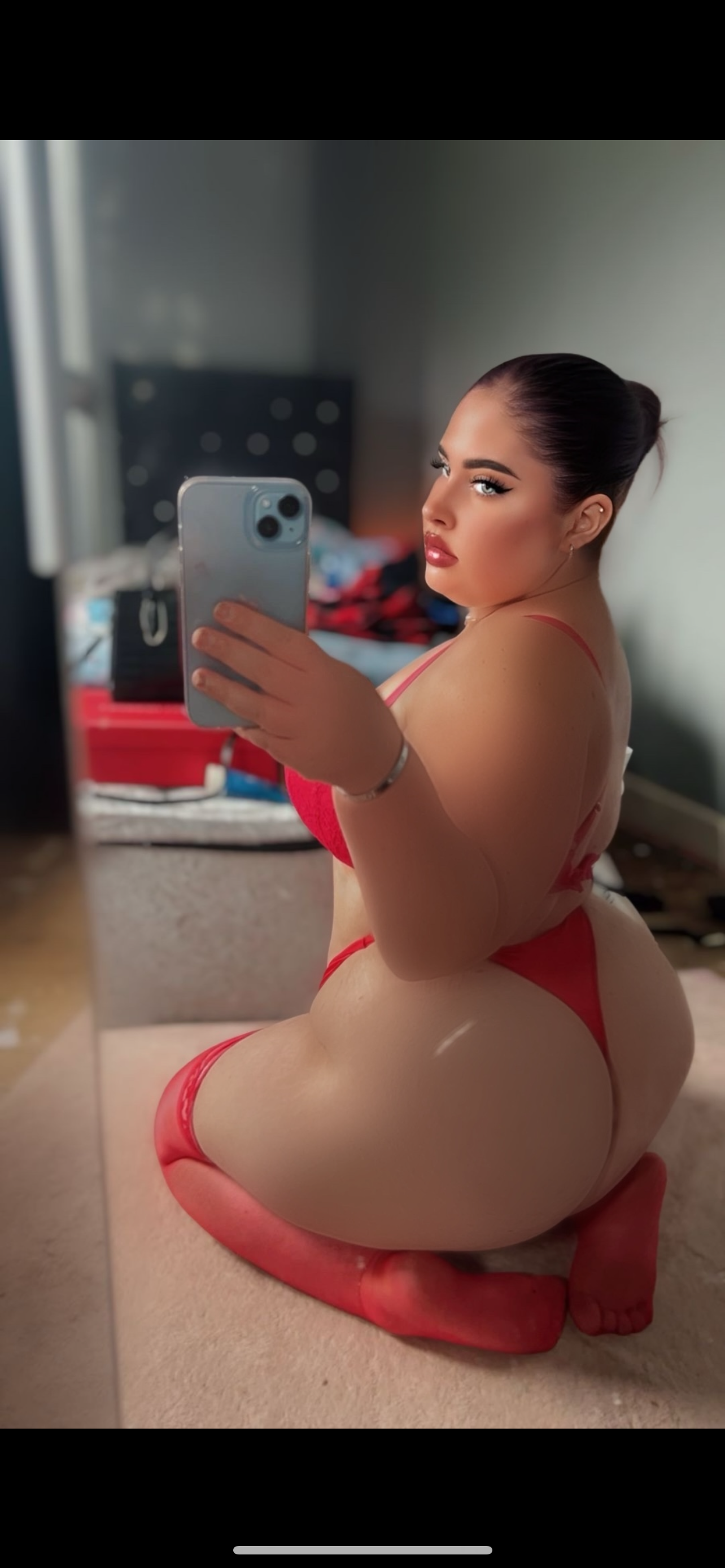 XXX Porn Photo of Nude sexychloe93 30