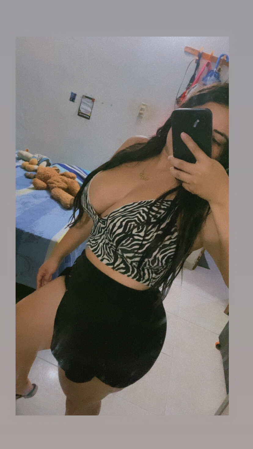 XXX Porn Photo of Nude Ninisquirt 23