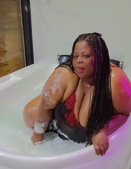 XXX Porn Photo of Nude BigMamma_ 8