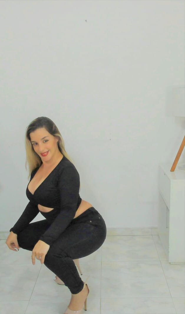 XXX Porn Photo of Nude _Julieth_Sexy 1