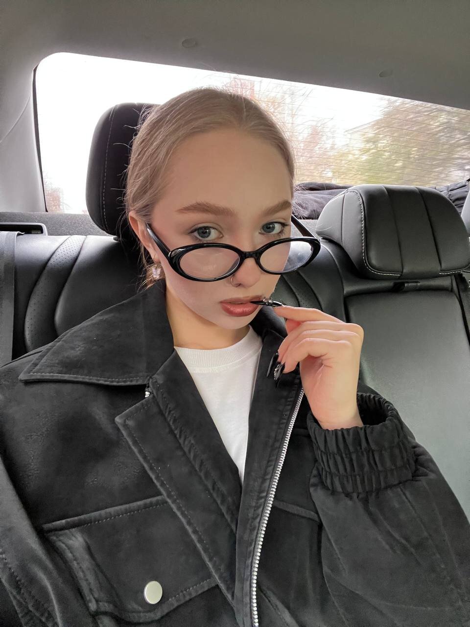 XXX Porn Photo of Nude JosetteWeakly 2