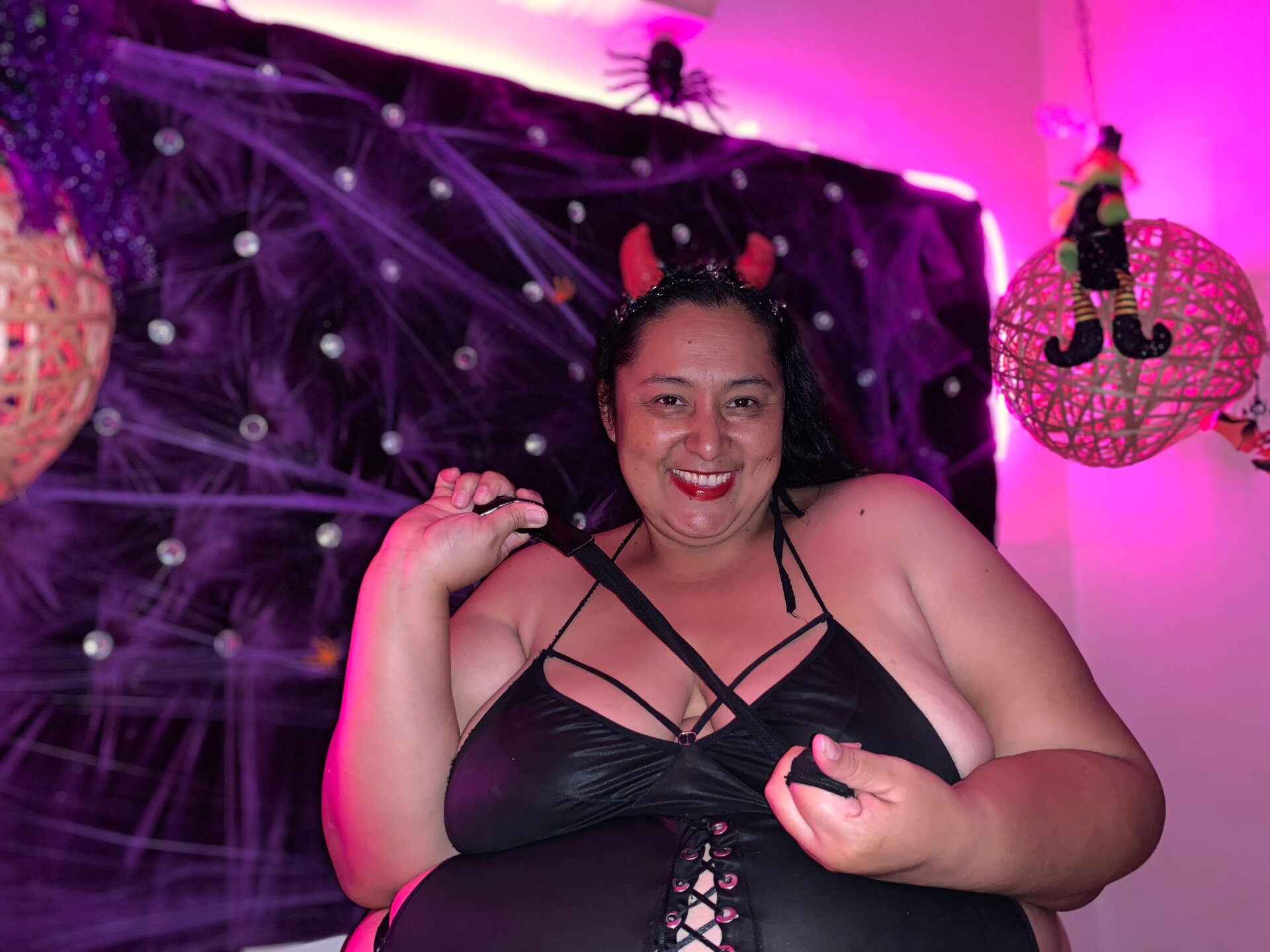 XXX Porn Photo of Nude TistMature 70