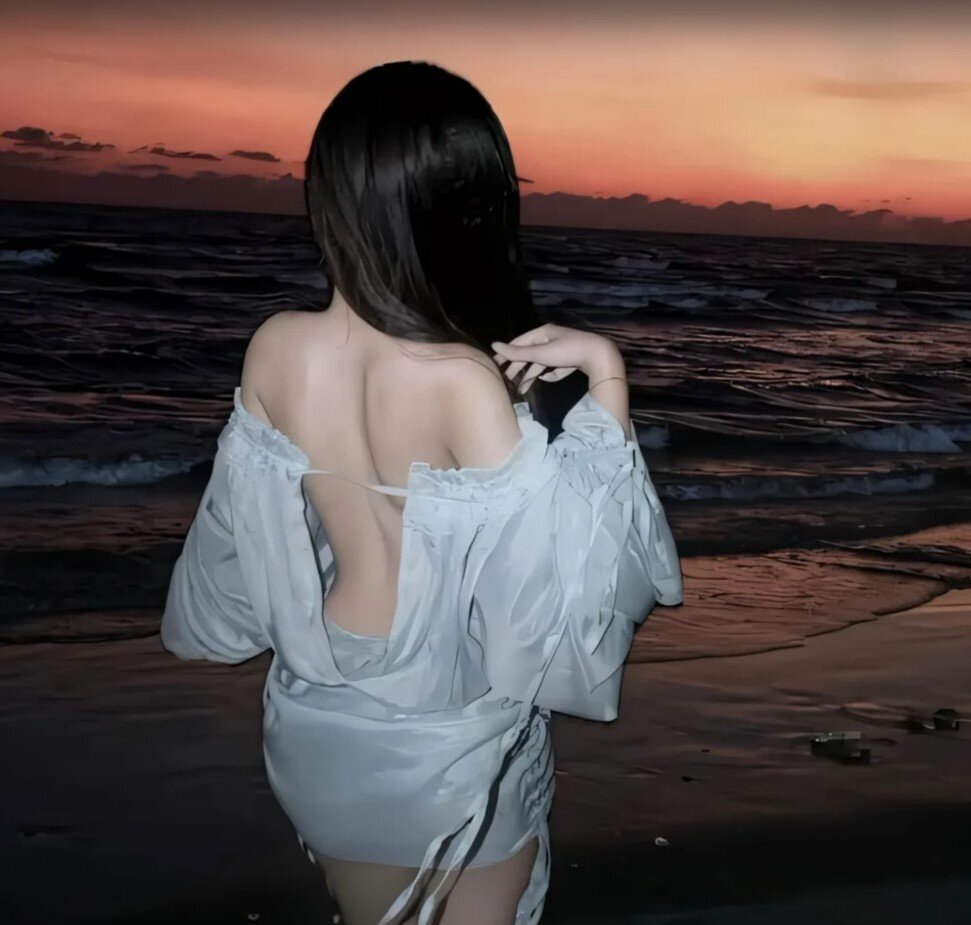 XXX Porn Photo of Nude Leeleesweetbaebi 4