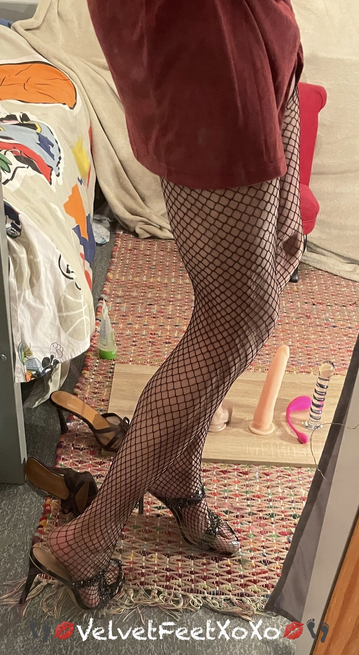 XXX Porn Photo of Nude VelvetFeetXoXo 1