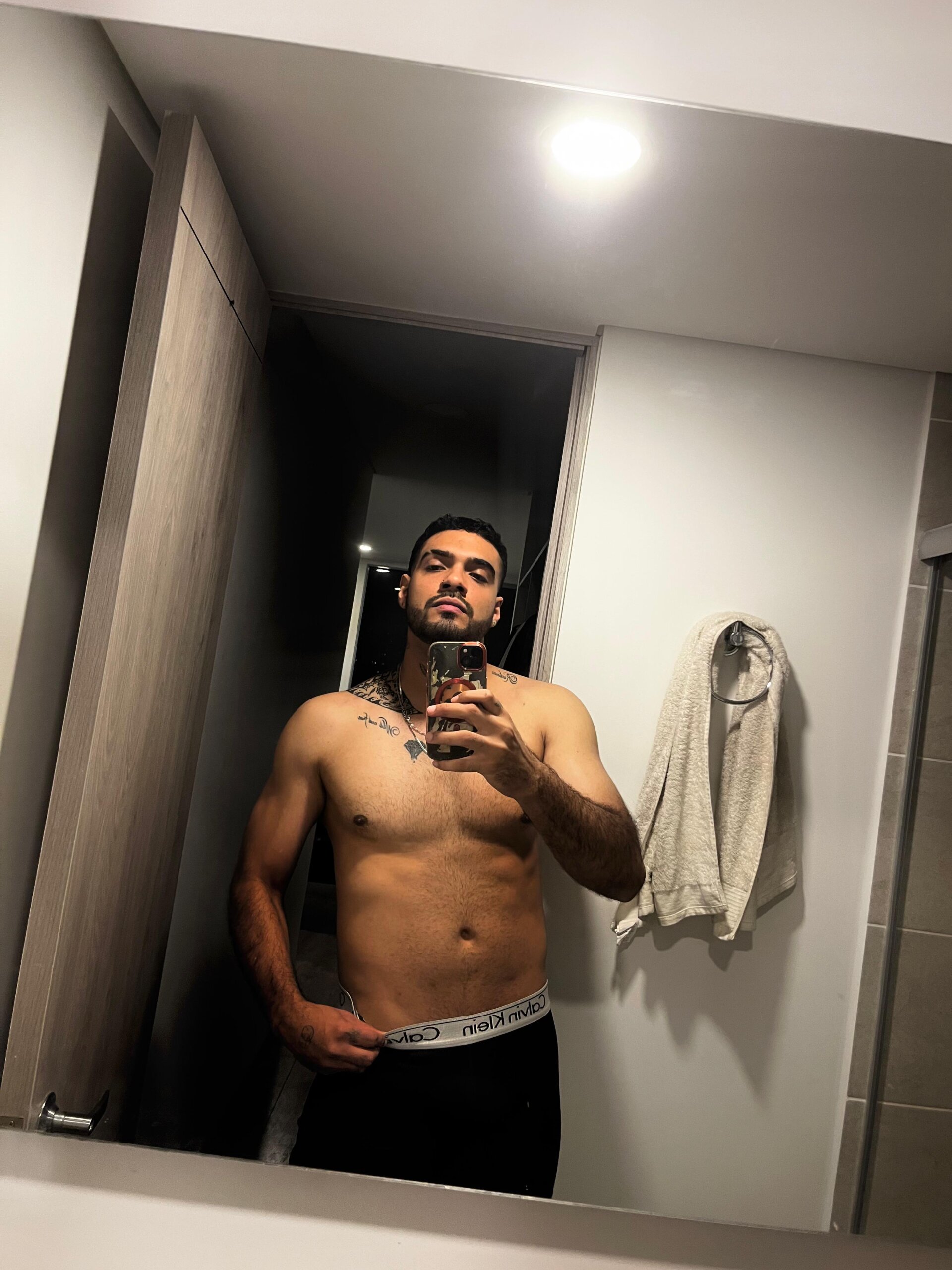 XXX Porn Photo of Nude jacob_oconner29 5