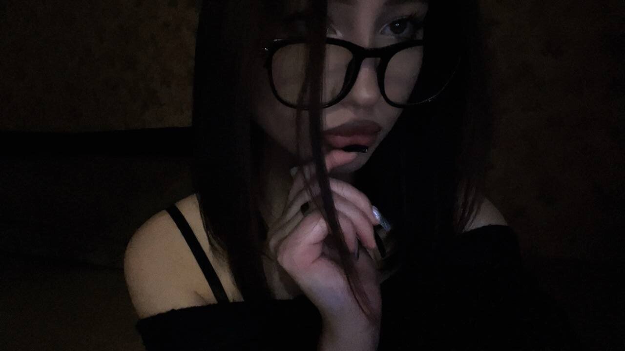 XXX Porn Photo of Nude lally_cute 6