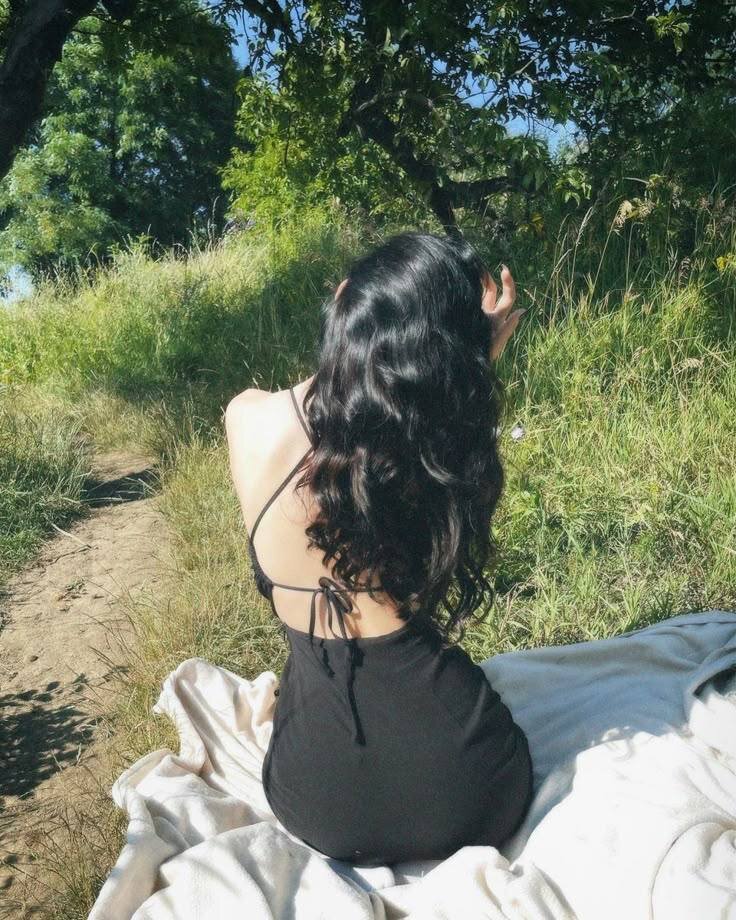 XXX Porn Photo of Nude Em7MaA 1
