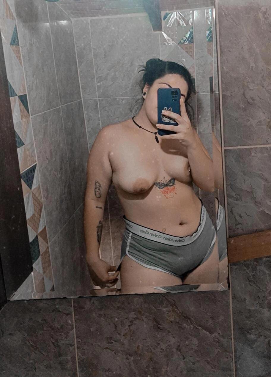 XXX Porn Photo of Nude Aria_thompson_12 4