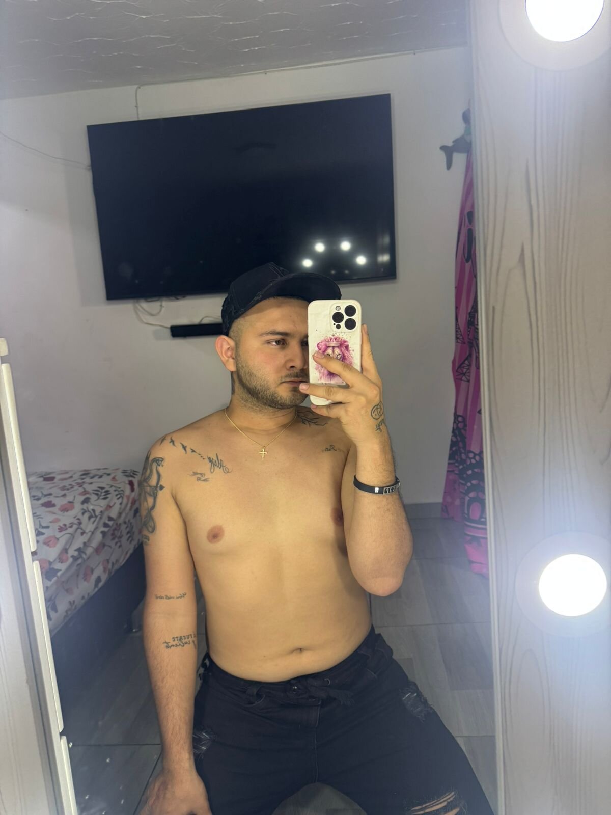 XXX Porn Photo of Nude Zion_Shadow 4